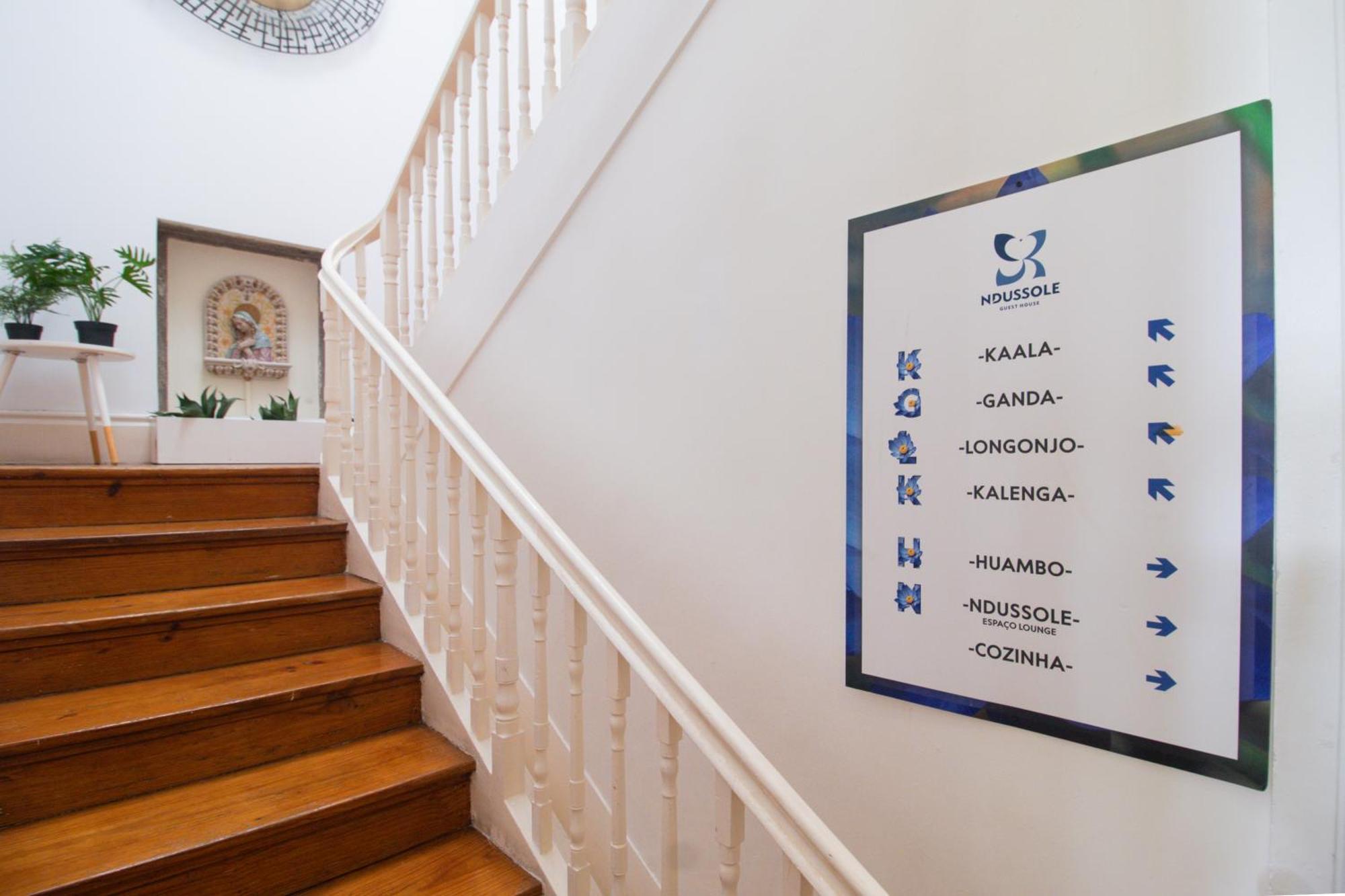Ndussole Guest House Porto Bagian luar foto
